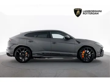 Urus S MY24 | Carbon int | Maintenance 5 years