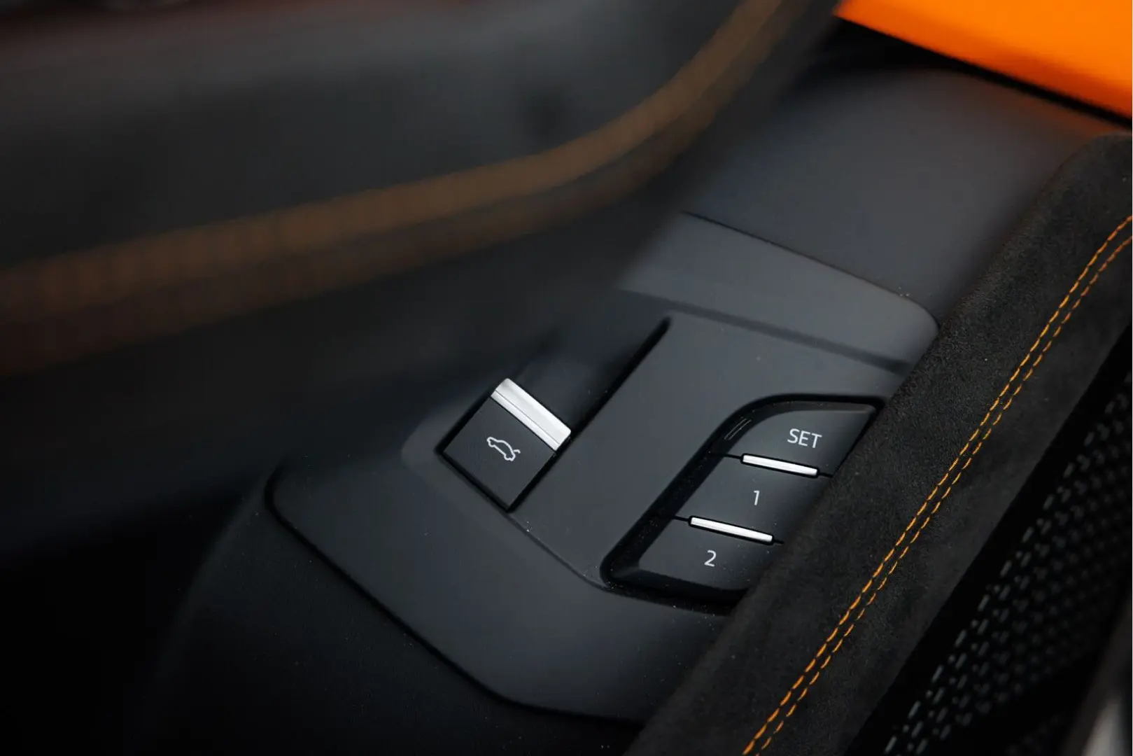 Urus S MY24 | Carbon int | Maintenance 5 years