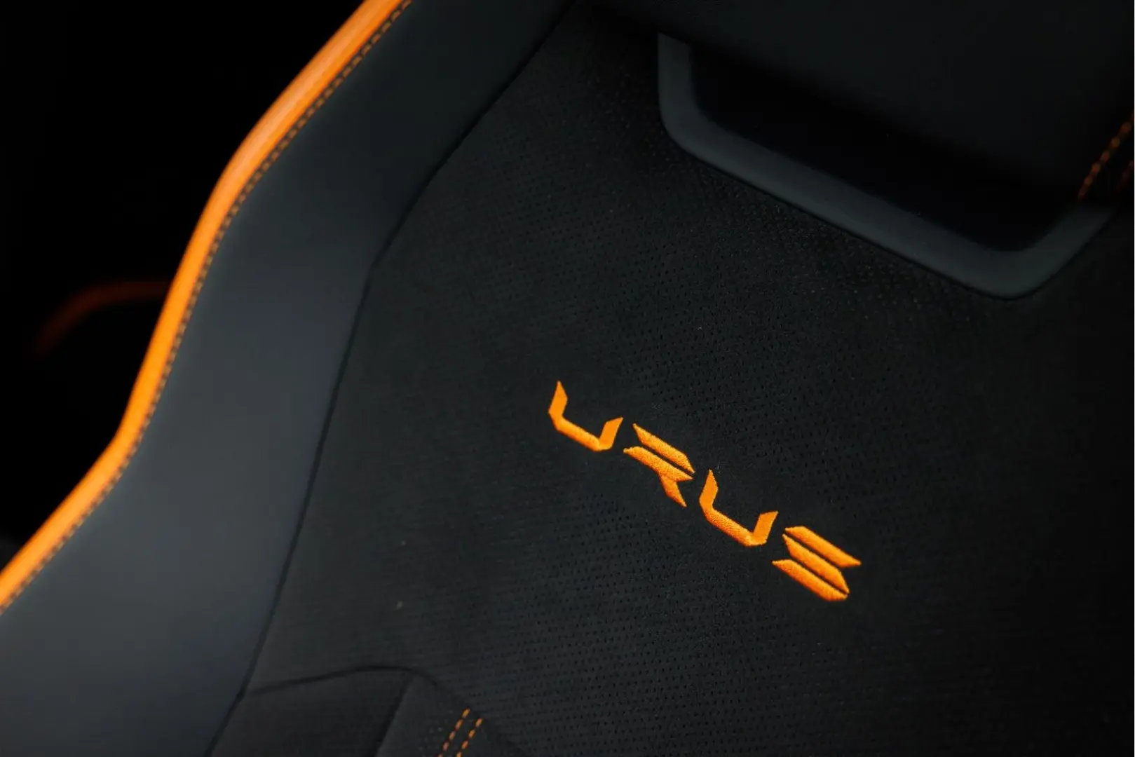 Urus S MY24 | Carbon int | Maintenance 5 years