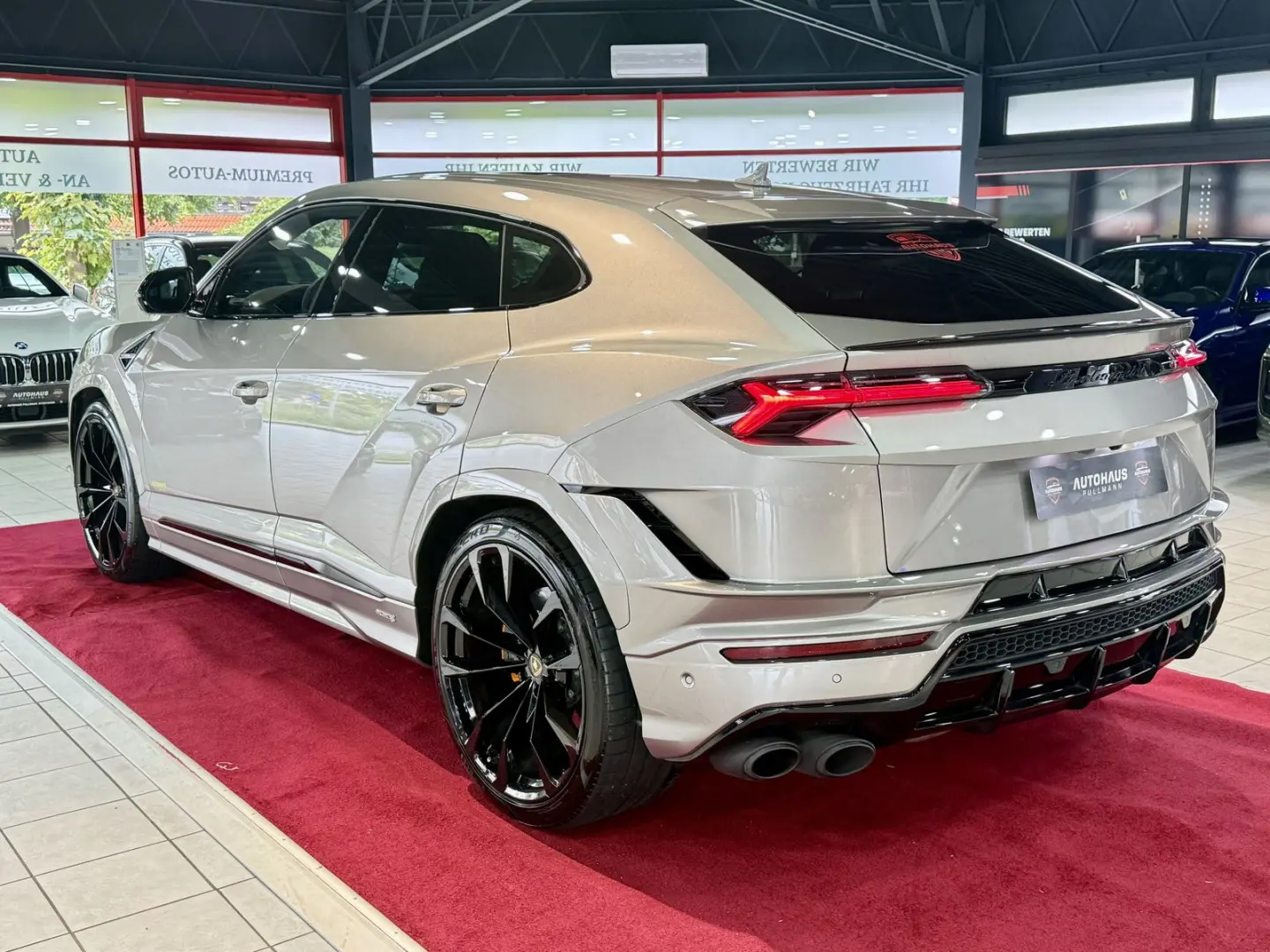 Urus S AKRAPOVIC+B&O+PANO