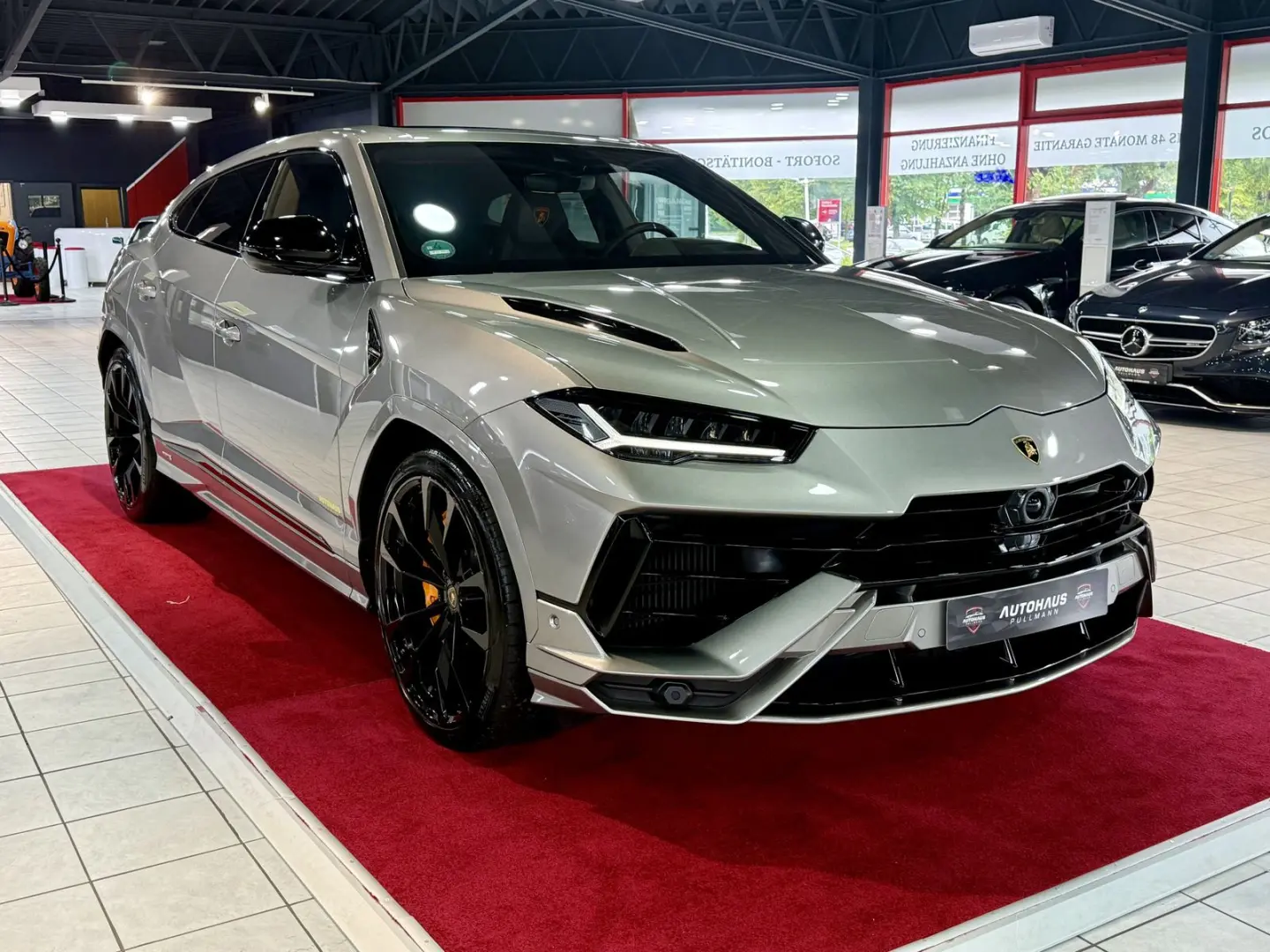 Urus S AKRAPOVIC+B&O+PANO