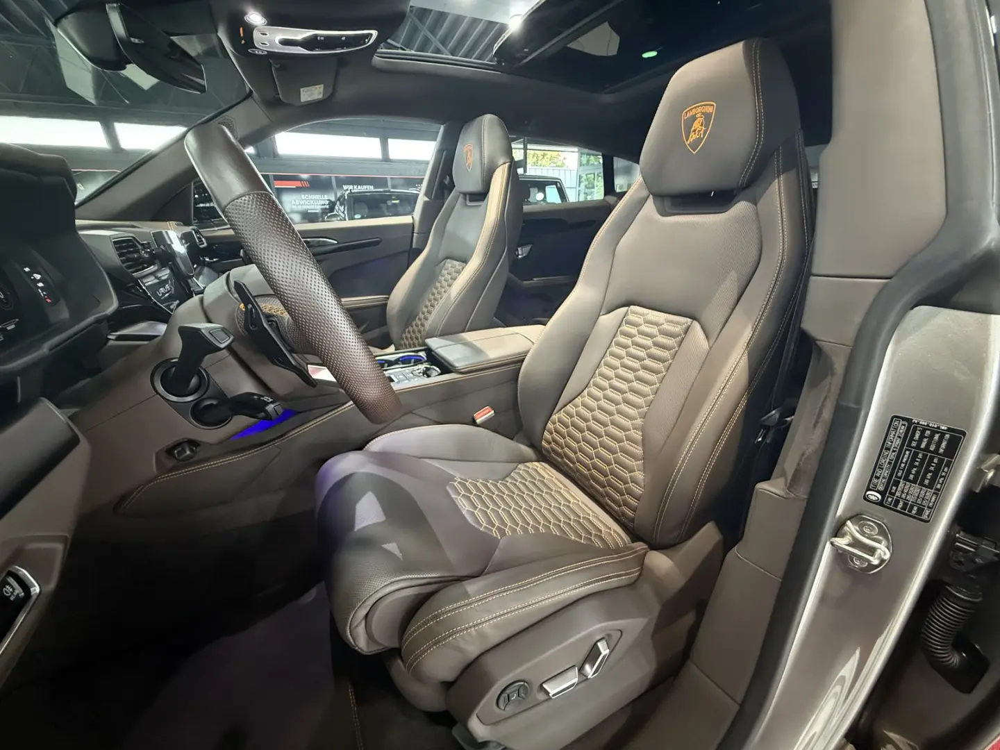 Urus S AKRAPOVIC+B&O+PANO