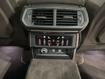 Urus S AKRAPOVIC+B&O+PANO