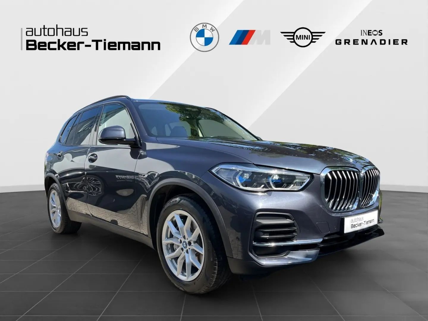 X5 xDrive45e Leder HUD Laser DrivAss Prof.ParkAs