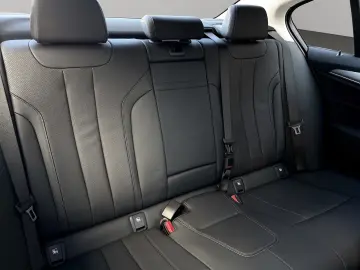 530e Limousine Head-Up DAB LiveCockpitProf