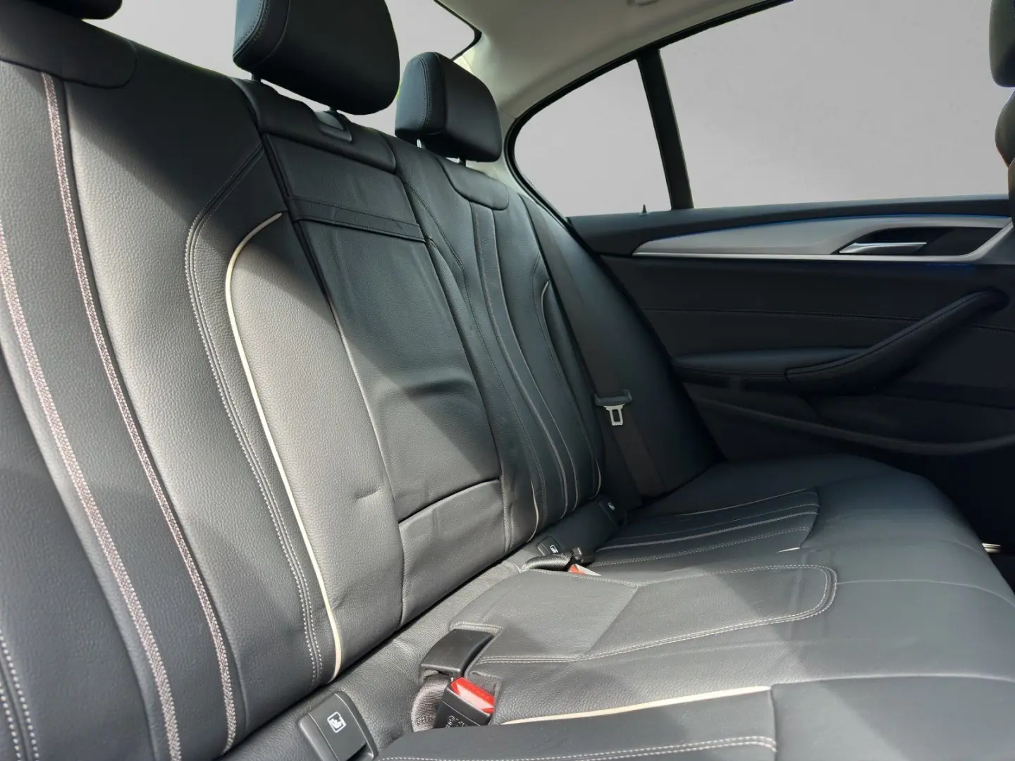530e Limousine Komfortsitze Laser HUD RFK