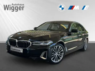 530 i Luxury Line HUD AHK HUD Navigation Leder