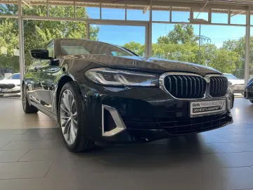530 i Luxury Line/HUD/AHK/HUD/Navigation/Leder