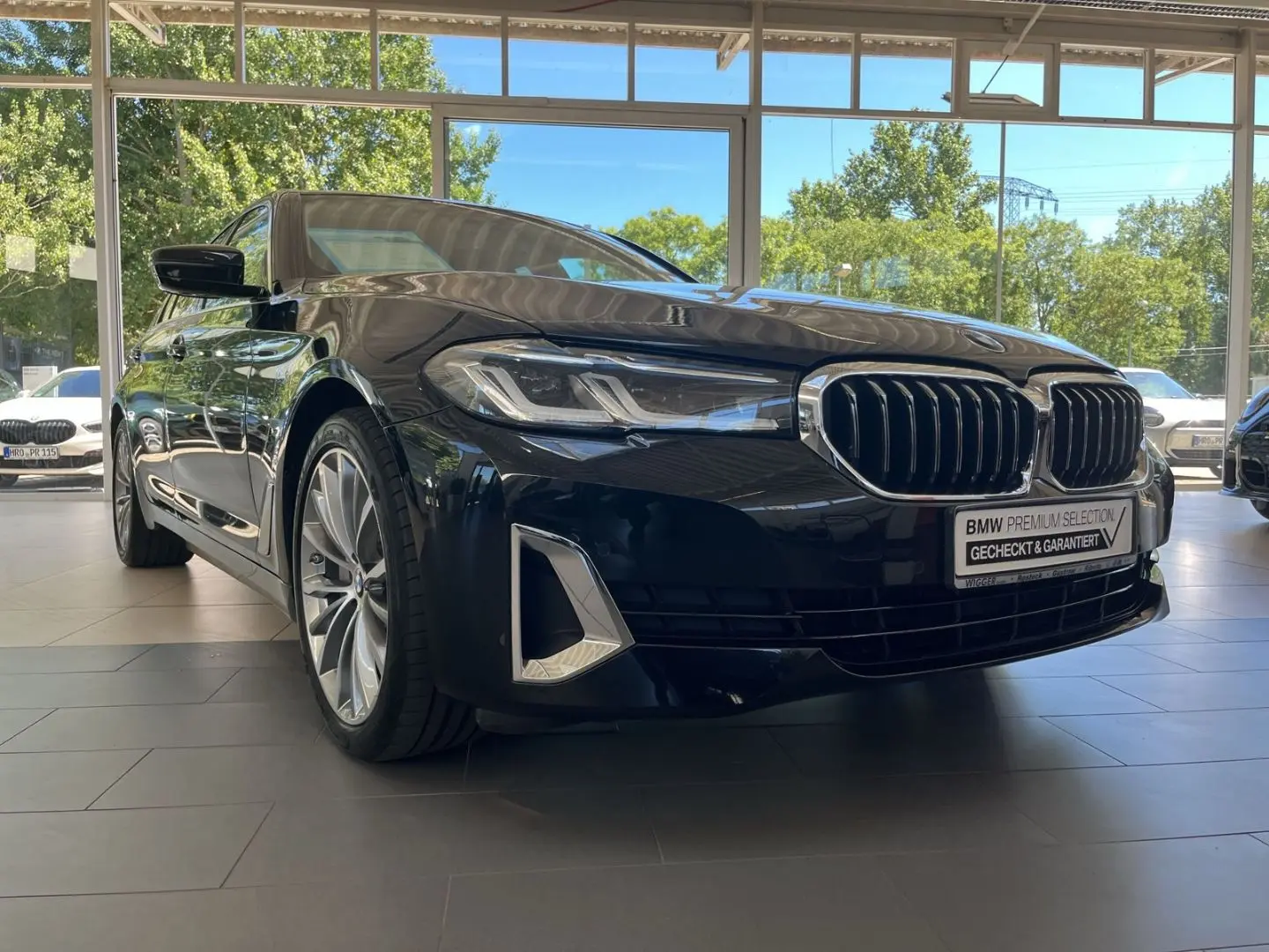 530 i Luxury Line/HUD/AHK/HUD/Navigation/Leder