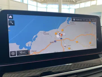 530 i Luxury Line/HUD/AHK/HUD/Navigation/Leder