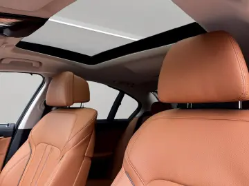 530e Limousine LUXURY LINE Komfortsitze Head-Up 