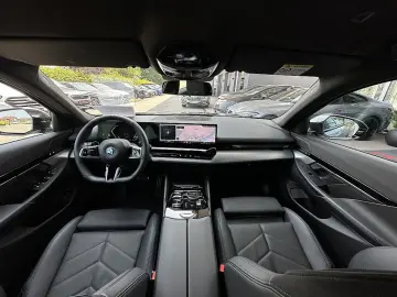 530e PHEV Aut.