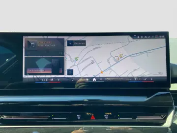530e Limousine ///M-Sport ACC HiFi HK PanoD Spur