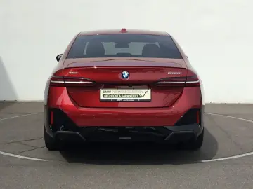 530e xDrive M SPORT+ICONIC GLOW+KAMERA+KOMFORTSI