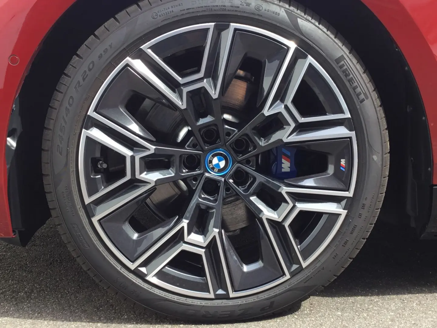 530e xDrive M SPORT+ICONIC GLOW+KAMERA+KOMFORTSI