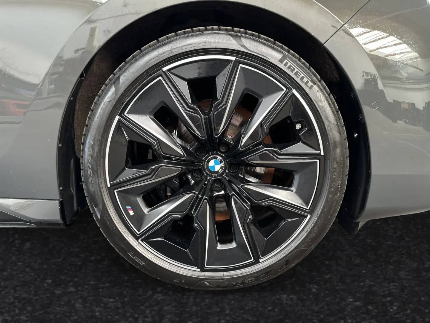 740d xDrive M Sport Pro|AHK|SkyLounge