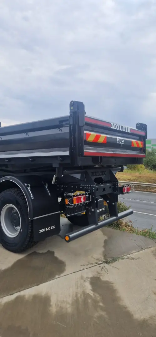 Autobasculanta Iveco 4x4 MMA 15 T