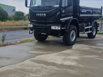Autobasculanta Iveco 4x4 MMA 15 T