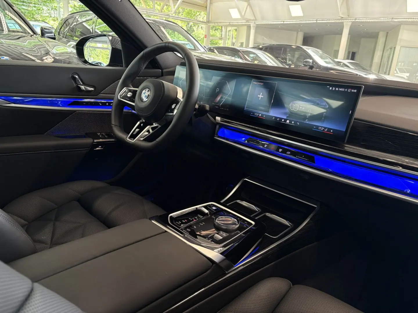 740d xDrive MSport DA Prof PA Prof PanoSkyLounge