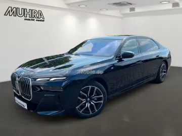740d xDrive M Sport AHK Pano Sthzg. Autobahnas.