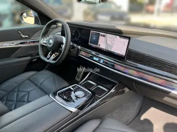 740d xDrive M Sport AHK Pano Sthzg. Autobahnas.