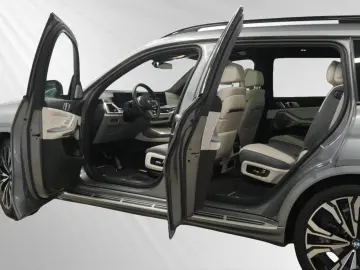 X7 xDrive40d M Sport|AHK|SkyLounge|B&W|23