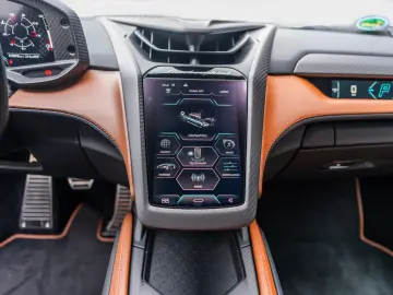 Revuelto MY24 | Lamborghini Nürnberg