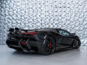 Revuelto 6.5 V12 HPEV*Assistance*