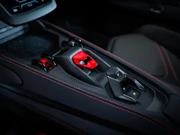 Revuelto 6.5 V12 HPEV*Assistance*