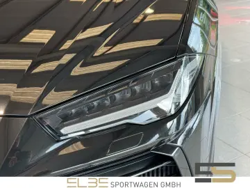 Urus B&O PANO CARBON MASSAGE OFF-ROAD 23