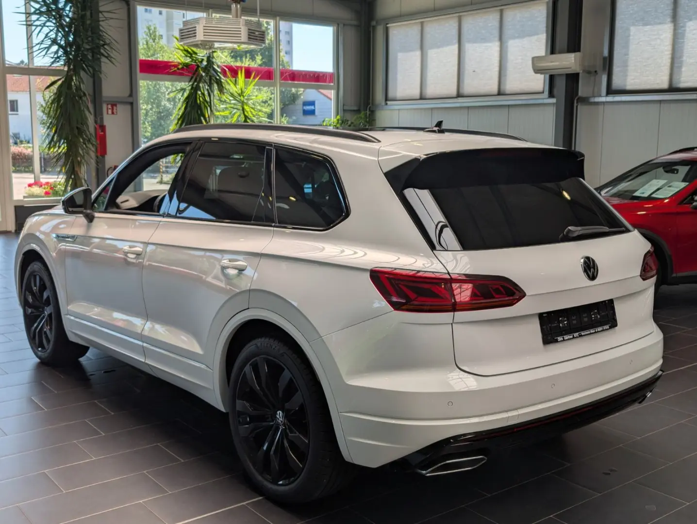 Touareg 3.0 V6 TDI 4Motion DPF Aut. R-Line Navi