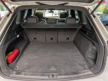 Touareg 3.0 V6 TDI 4Motion DPF Aut. R-Line Navi