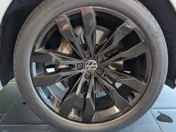 Touareg 3.0 V6 TDI 4Motion DPF Aut. R-Line Navi