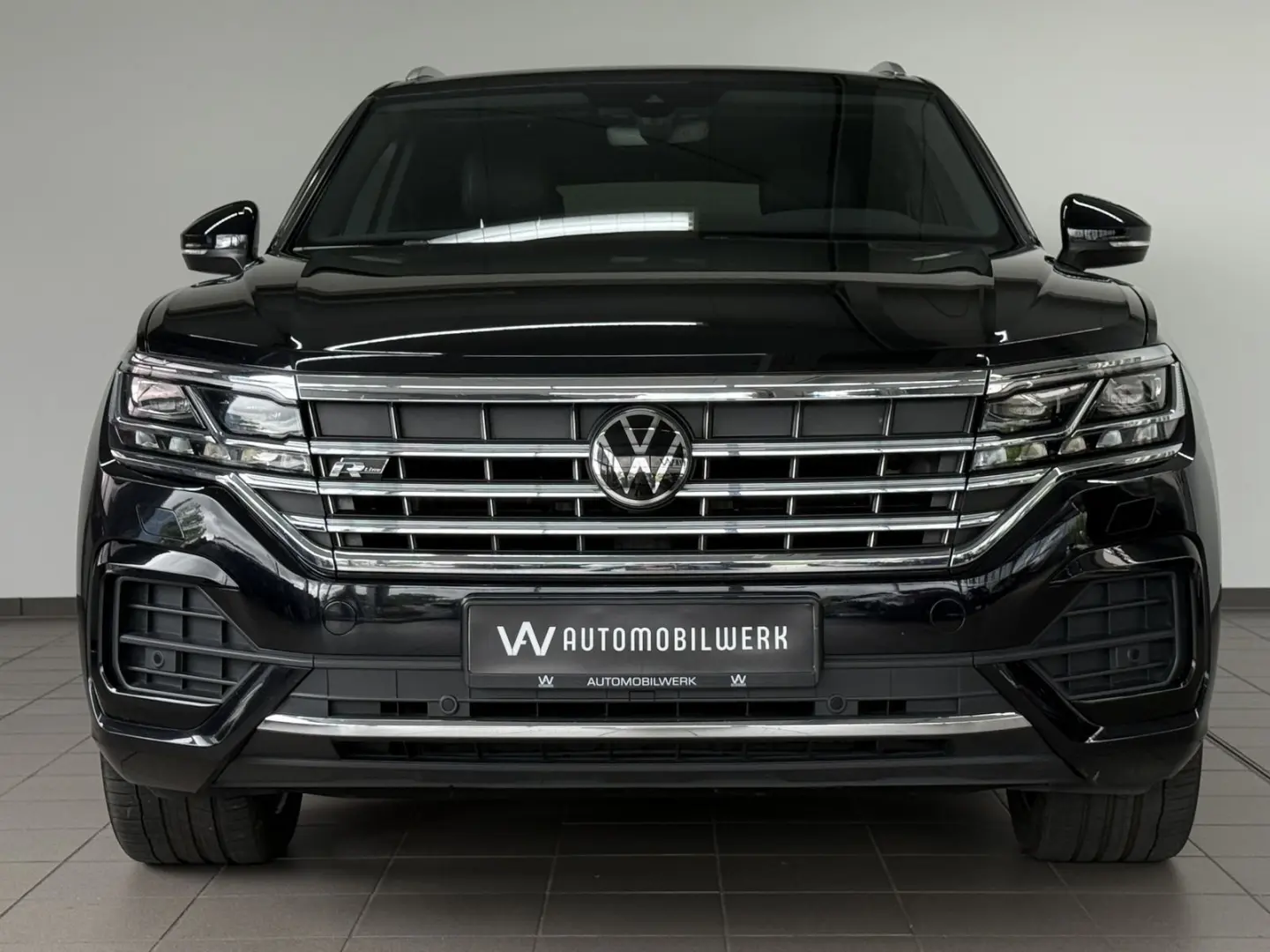 Volkswagen Touareg R-Line 4M |AHK |STHZ |LUFT |MATRIX |VC