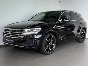 Volkswagen Touareg R-Line 4M |AHK |STHZ |LUFT |MATRIX |VC