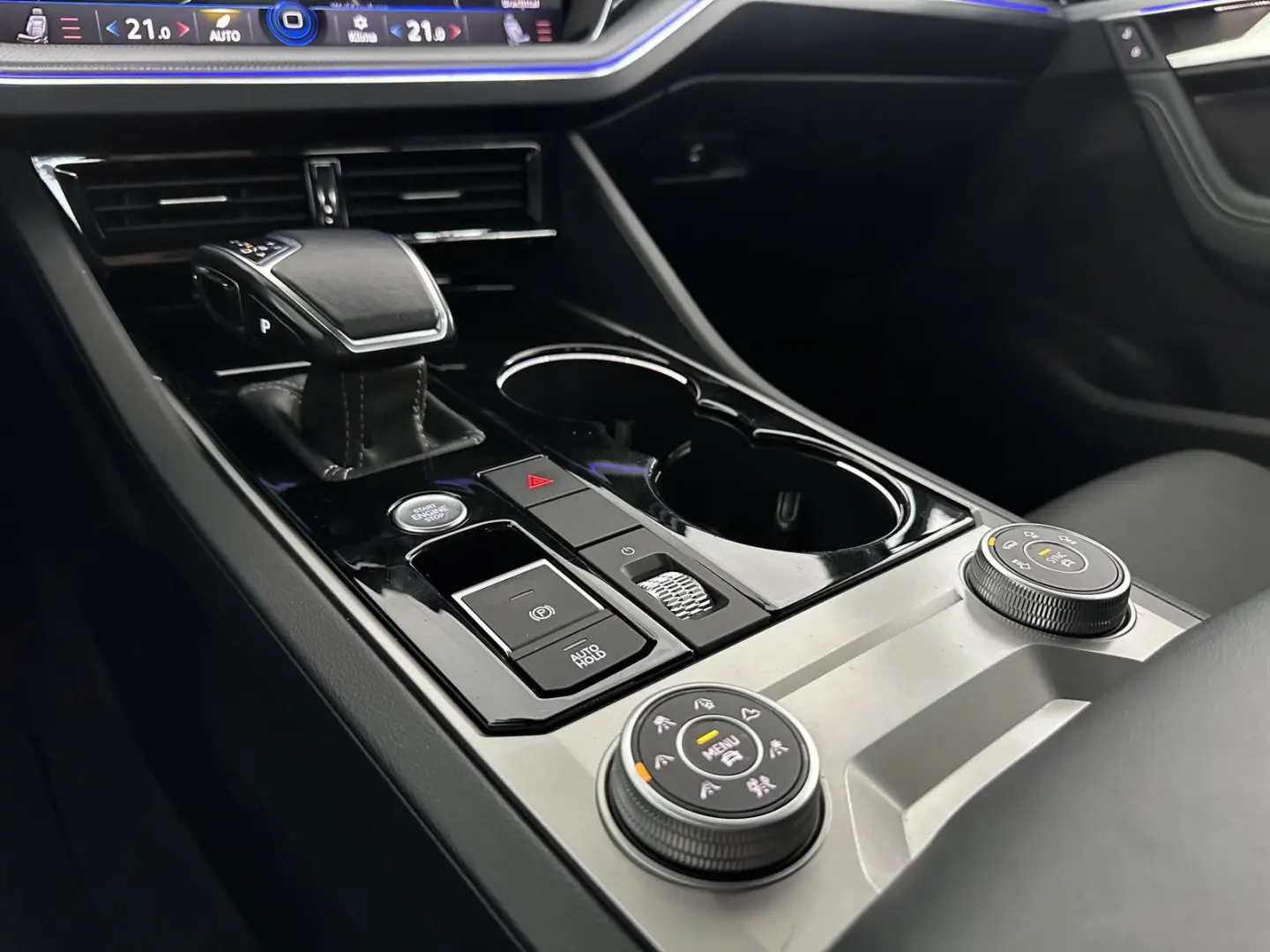 Volkswagen Touareg R-Line 4M |AHK |STHZ |LUFT |MATRIX |VC