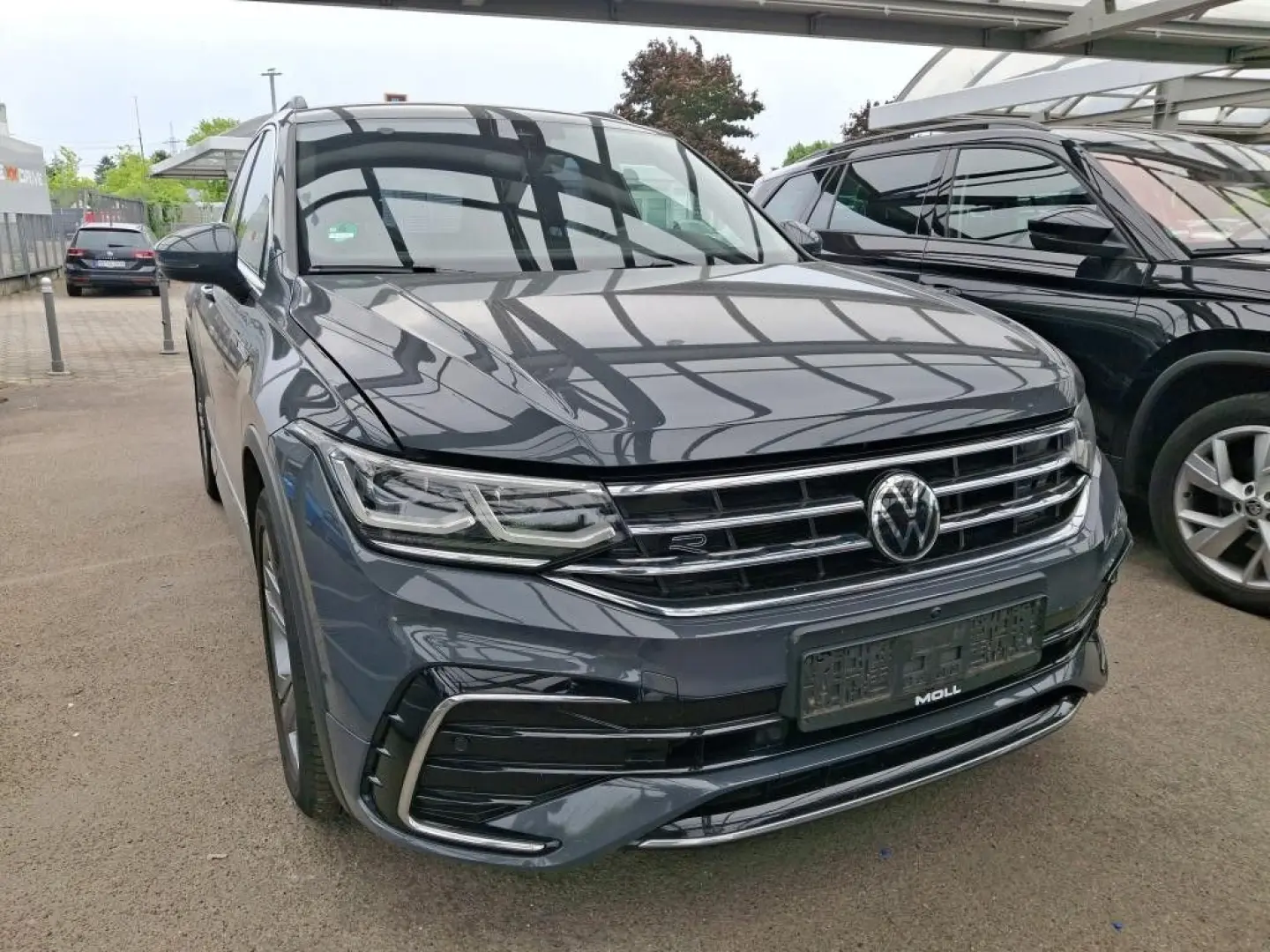 Volkswagen Tiguan 2.0 TDI DSG 4M R-LINE*360°*NAVI*LED*