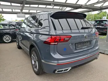 Volkswagen Tiguan 2.0 TDI DSG 4M R-LINE*360°*NAVI*LED*
