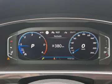 Volkswagen Tiguan 2.0 TDI DSG 4M R-LINE*360°*NAVI*LED*