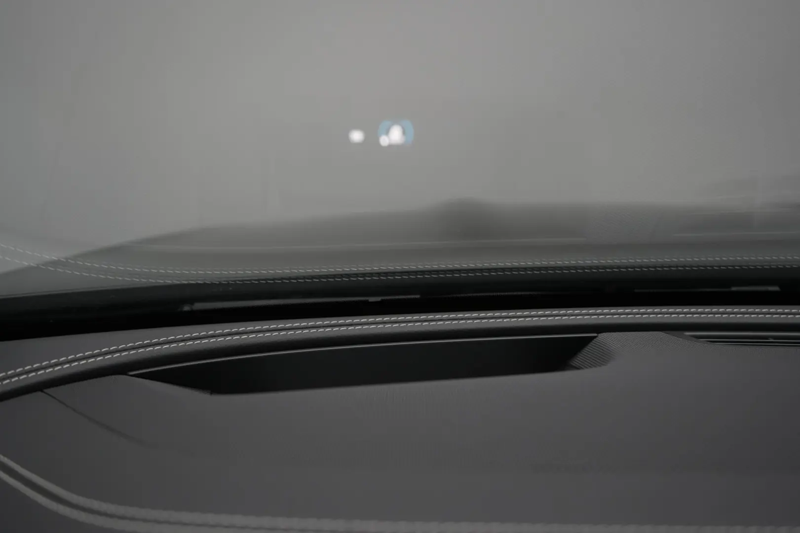 E 300 9G-Tronic AMG Navi/Leder/Temp/Kamera/HUD/P