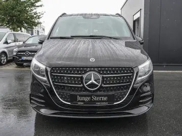V 300d Avantgarde 4x4 lang AMG AIRMATIC 360° AHK