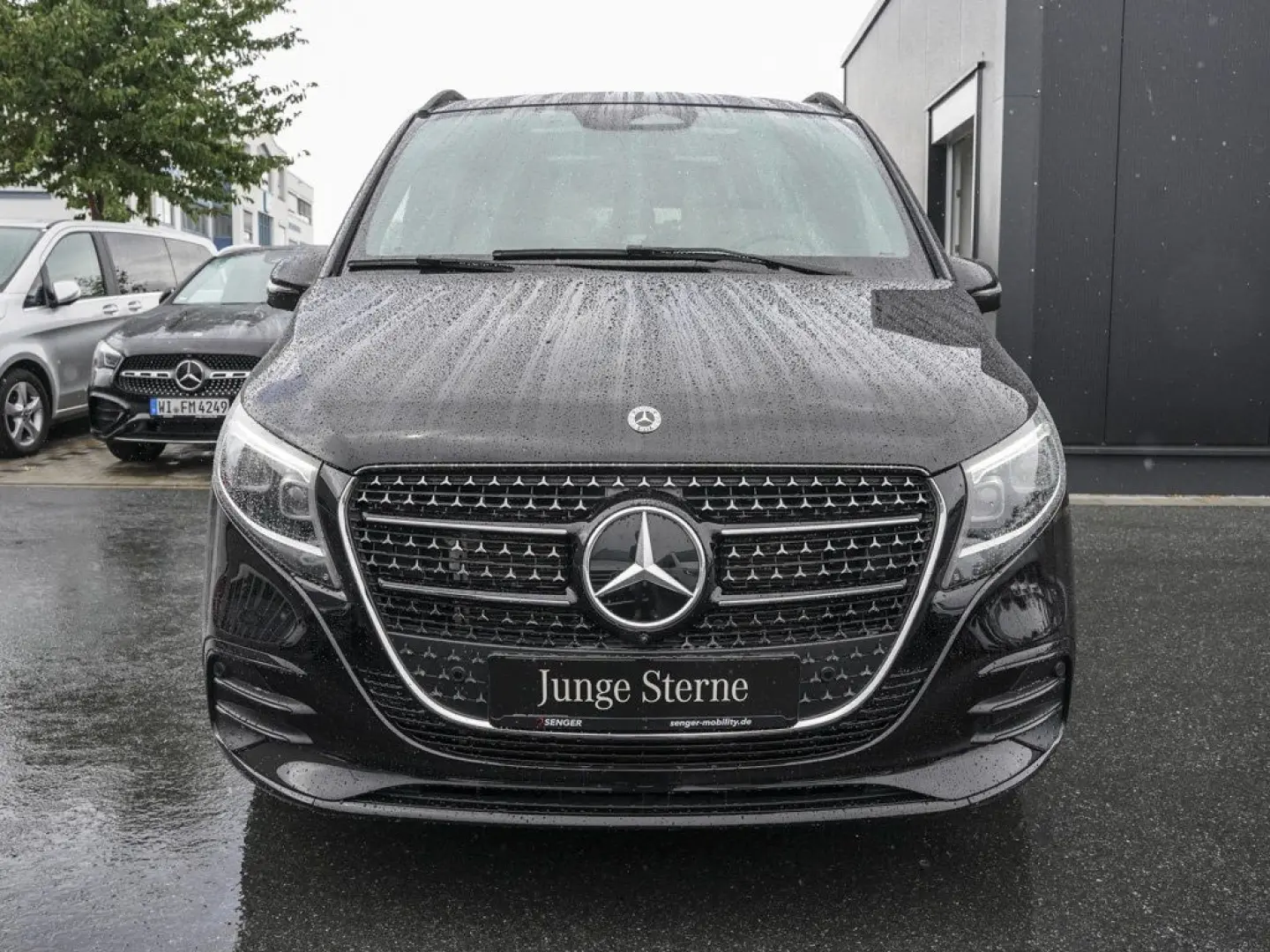 V 300d Avantgarde 4x4 lang AMG AIRMATIC 360° AHK