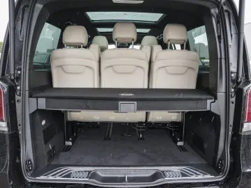 V 300d Avantgarde 4x4 lang AMG AIRMATIC 360° AHK