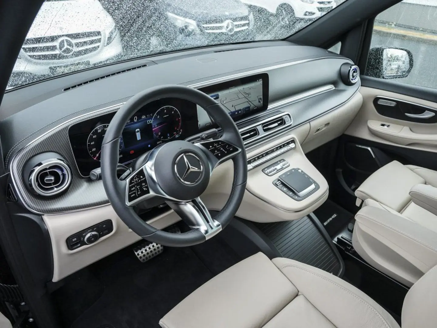 V 300d Avantgarde 4x4 lang AMG AIRMATIC 360° AHK