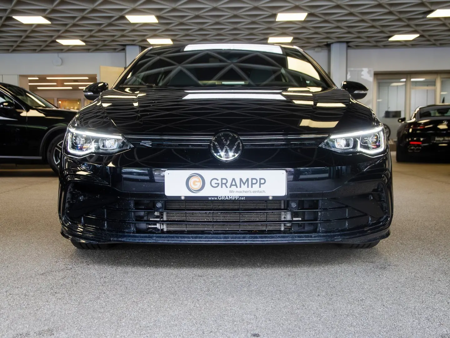 Volkswagen Golf VIII 2.0 TSI R-Line 4Motion LED Plus