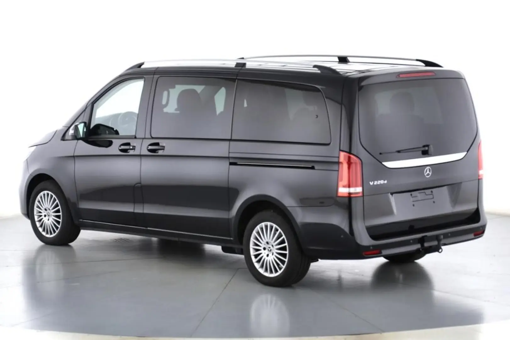 V 220 d AVANTGARDE EDITION Lang 360 Grad Kamera
