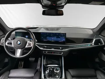 X5 xDrive30d M Sport Pro|AHK|Pano|Massage