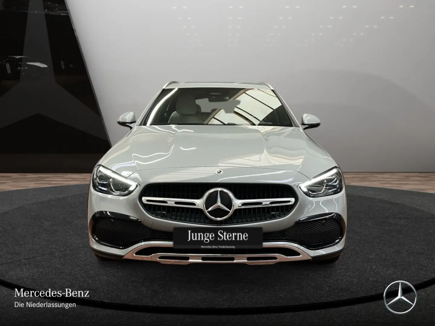C 220 d T 4M All-Terrain Avantgarde Adv./AHK/LED