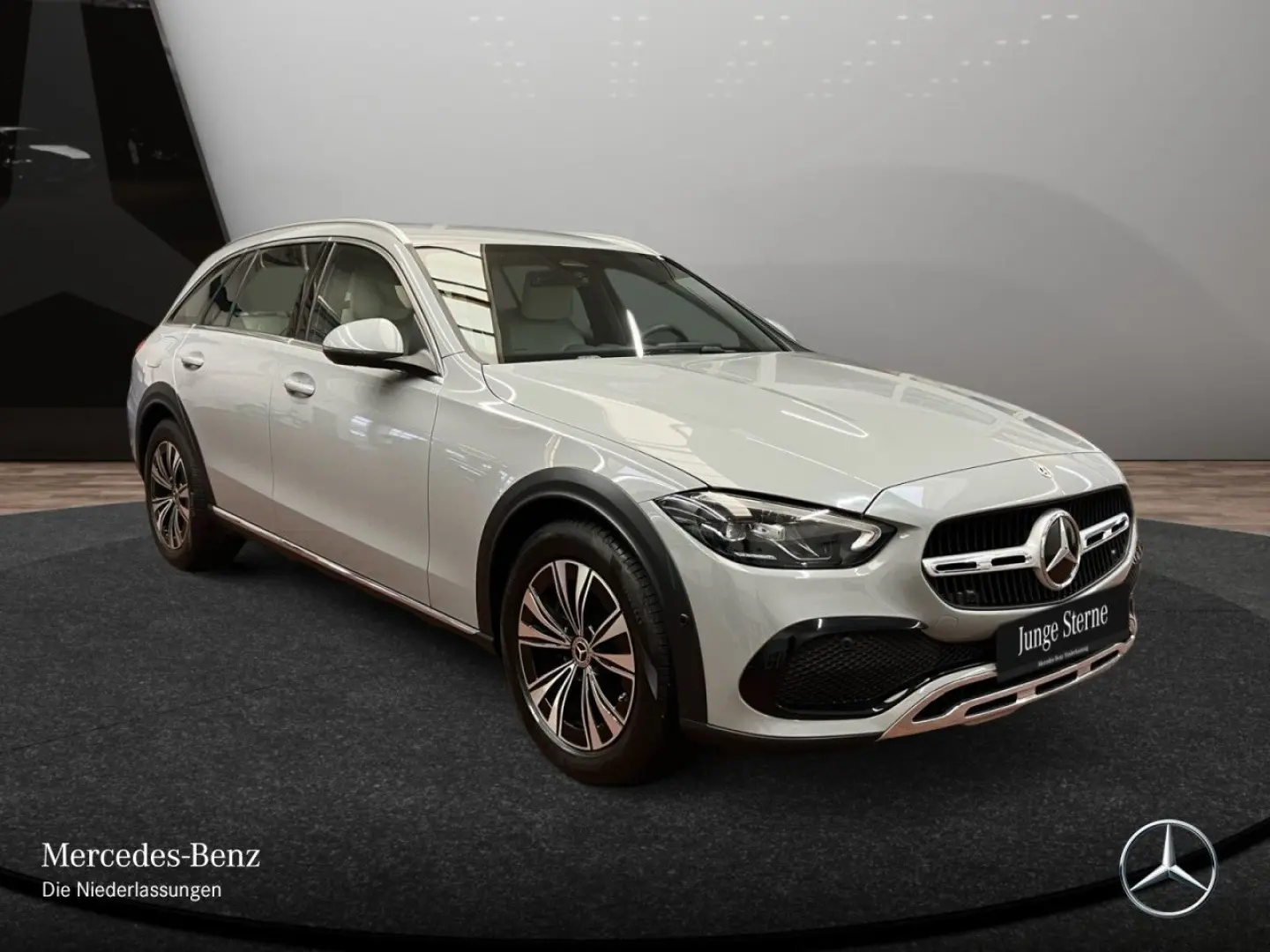 C 220 d T 4M All-Terrain Avantgarde Adv./AHK/LED