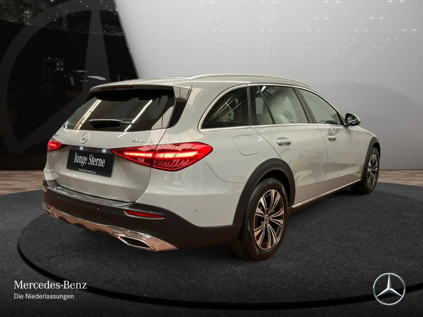 C 220 d T 4M All-Terrain Avantgarde Adv./AHK/LED
